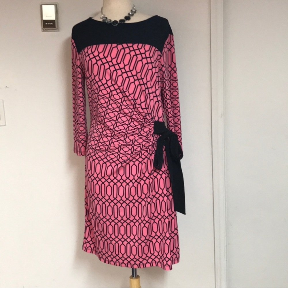 NWT.NY& COMPANY GEOMETRIC DRESS SIZE L